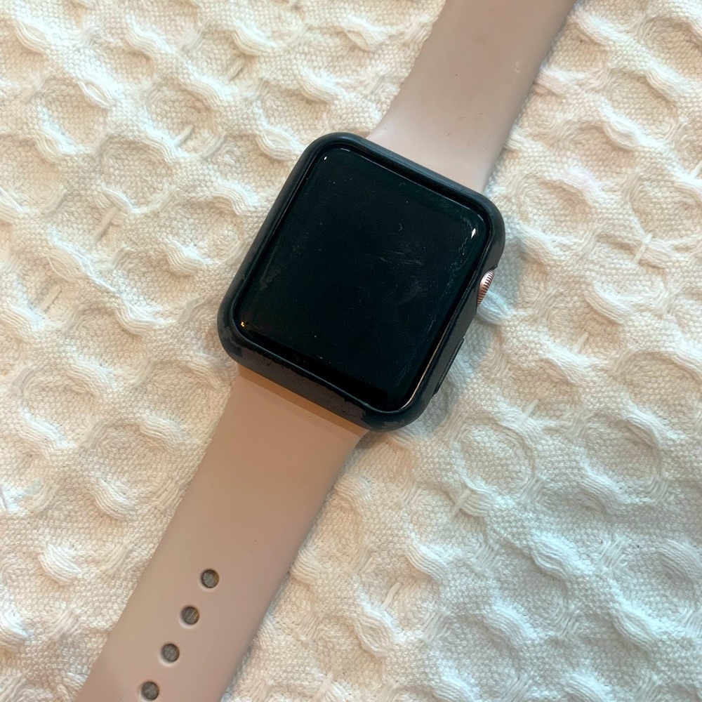Apple Watch Series 1. 42mm. Rose gold.